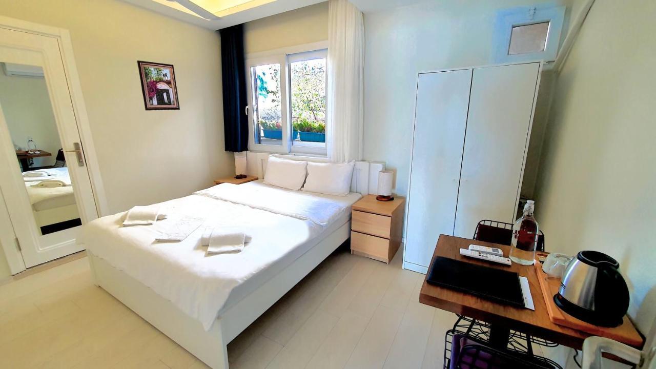 มิดิลลี โคนาค Hotel โฟชา ภายนอก รูปภาพ